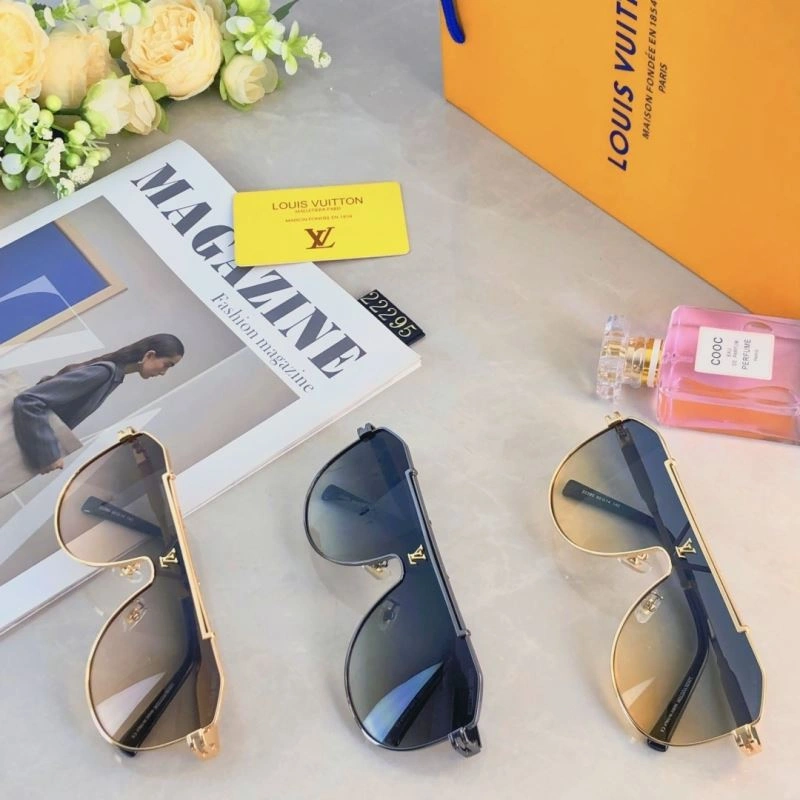 NewStyle Louis Vuitton Sunglasses 280410