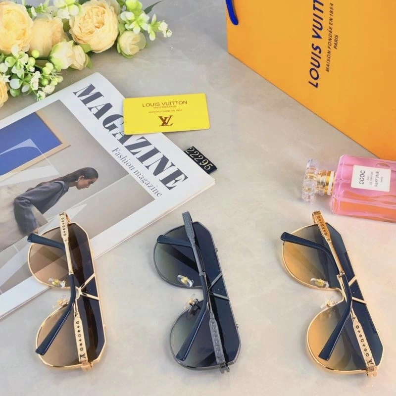 NewStyle Louis Vuitton Sunglasses 280410