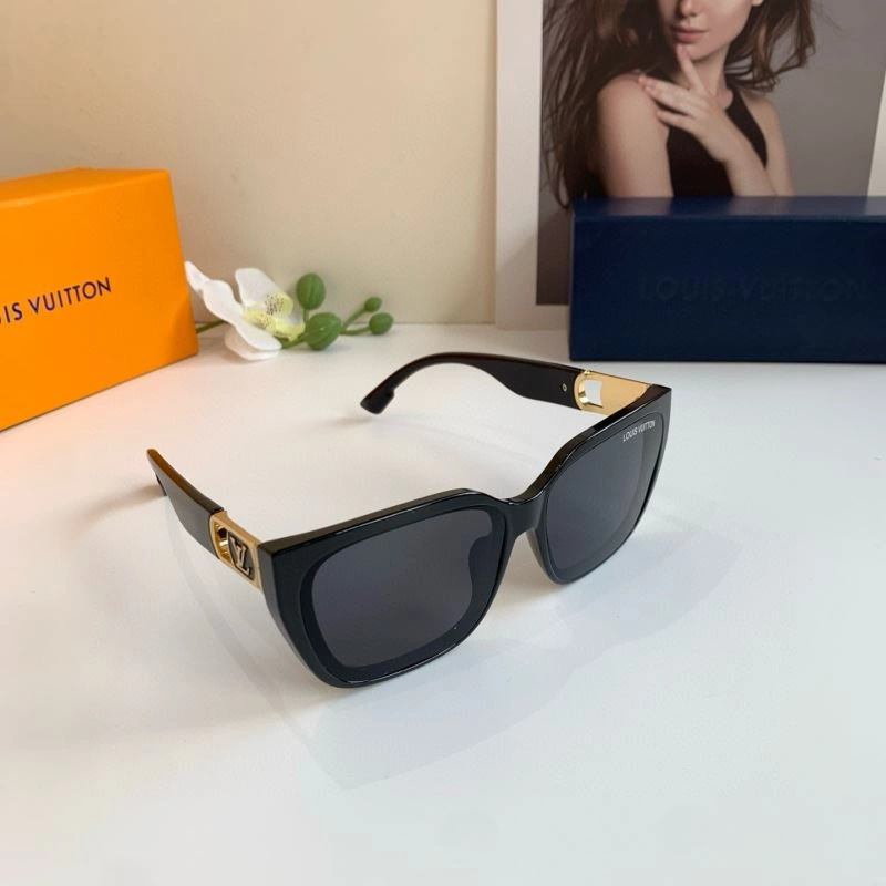 Louis Vuitton Sunglasses FreshLook 280414