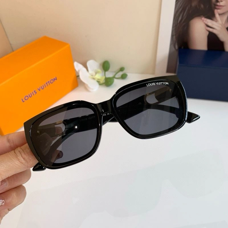 Louis Vuitton Sunglasses FreshLook 280414