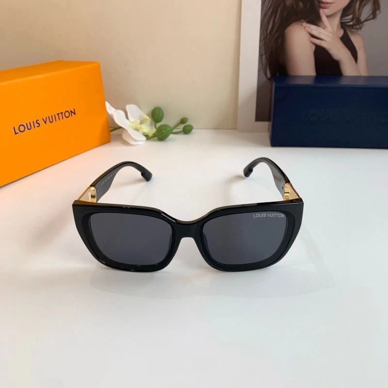 Louis Vuitton Sunglasses FreshLook 280414