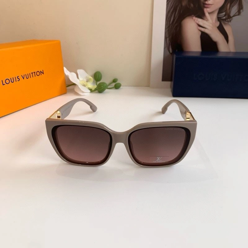 Louis Vuitton Sunglasses EasyCare 280409