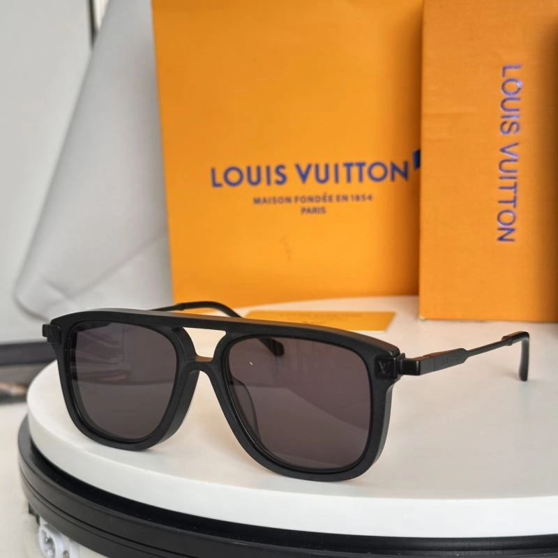 Minimalist Louis Vuitton Sunglasses 280404