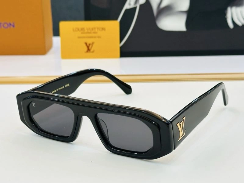 Louis Vuitton Sunglasses Efficient 280411