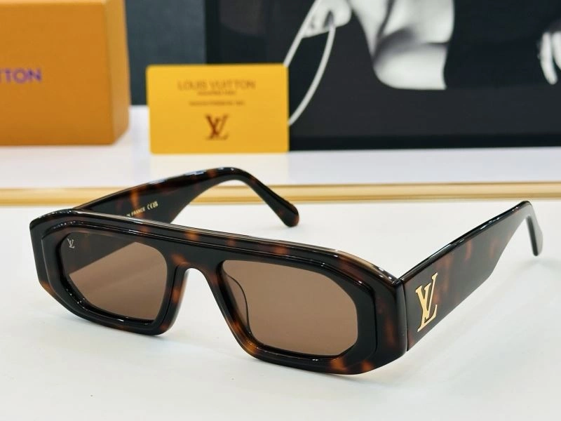 Louis Vuitton Sunglasses Efficient 280411