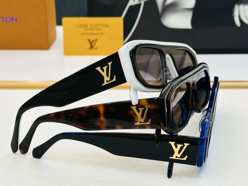 Louis Vuitton Sunglasses Efficient 280411