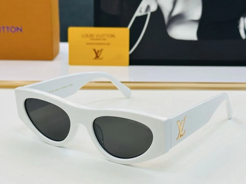 Louis Vuitton Sunglasses Modern 280415