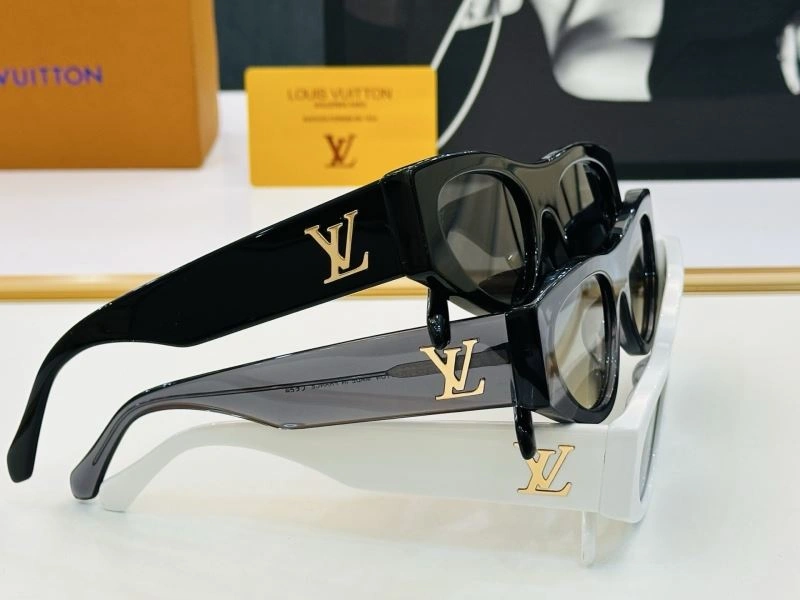 Louis Vuitton Sunglasses Modern 280415
