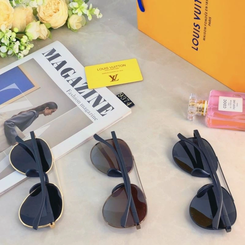 Louis Vuitton Sunglasses Stretchable 280403