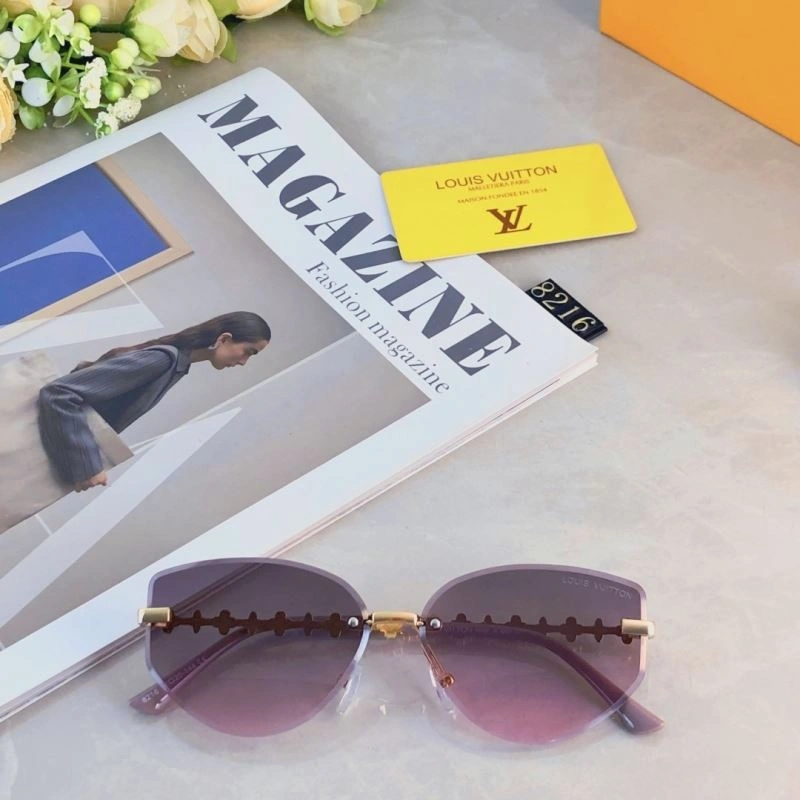 Louis Vuitton Sunglasses Premium 280406