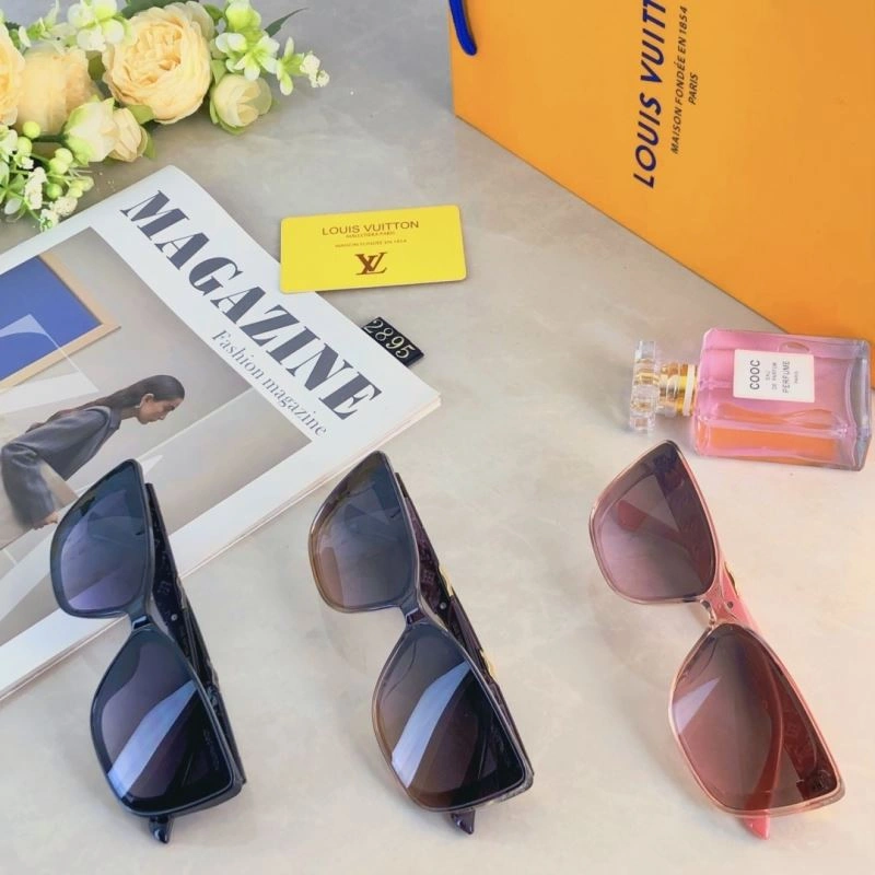 Louis Vuitton Sunglasses MultiPurpose 280400