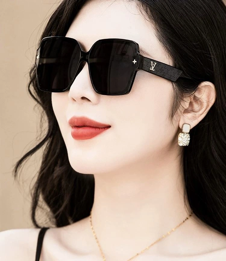Cozy Louis Vuitton Sunglasses 281073