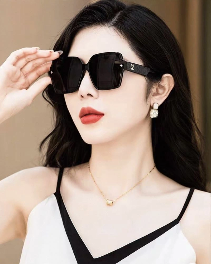 Cozy Louis Vuitton Sunglasses 281073