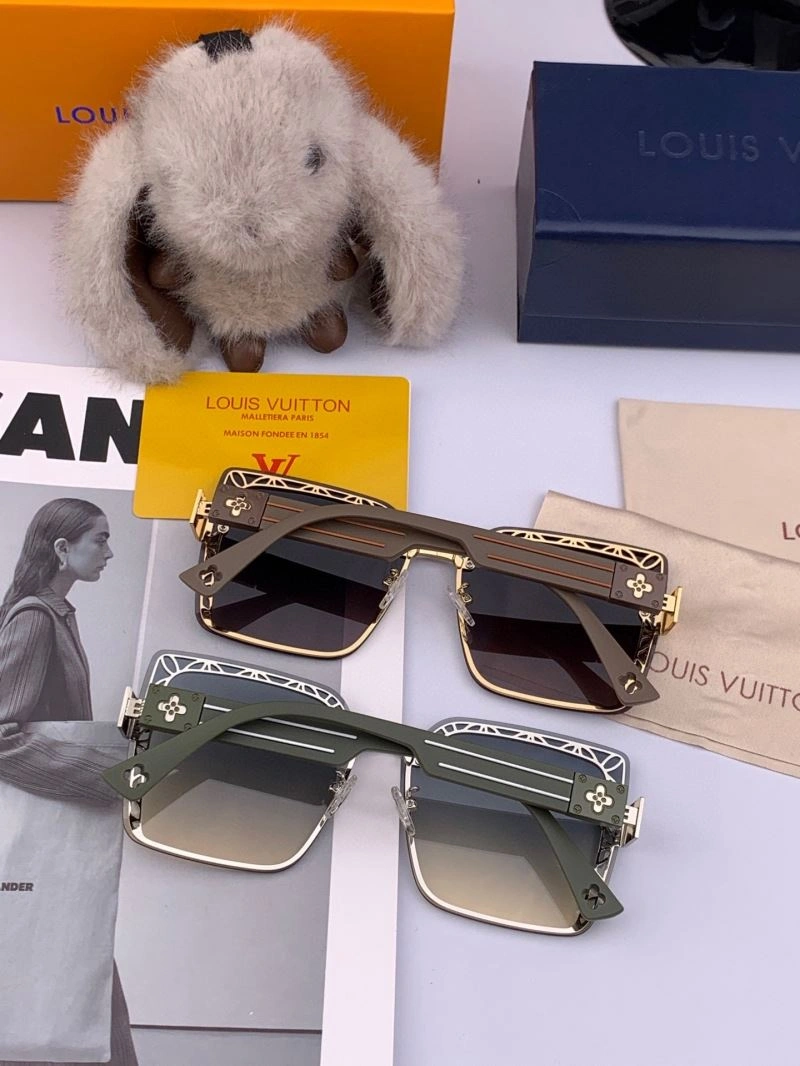 Louis Vuitton Sunglasses Sleek 281057