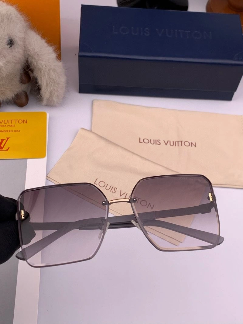 Trendsetting Louis Vuitton Sunglasses 281060