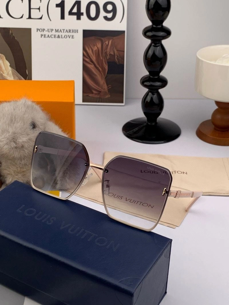 Trendsetting Louis Vuitton Sunglasses 281060
