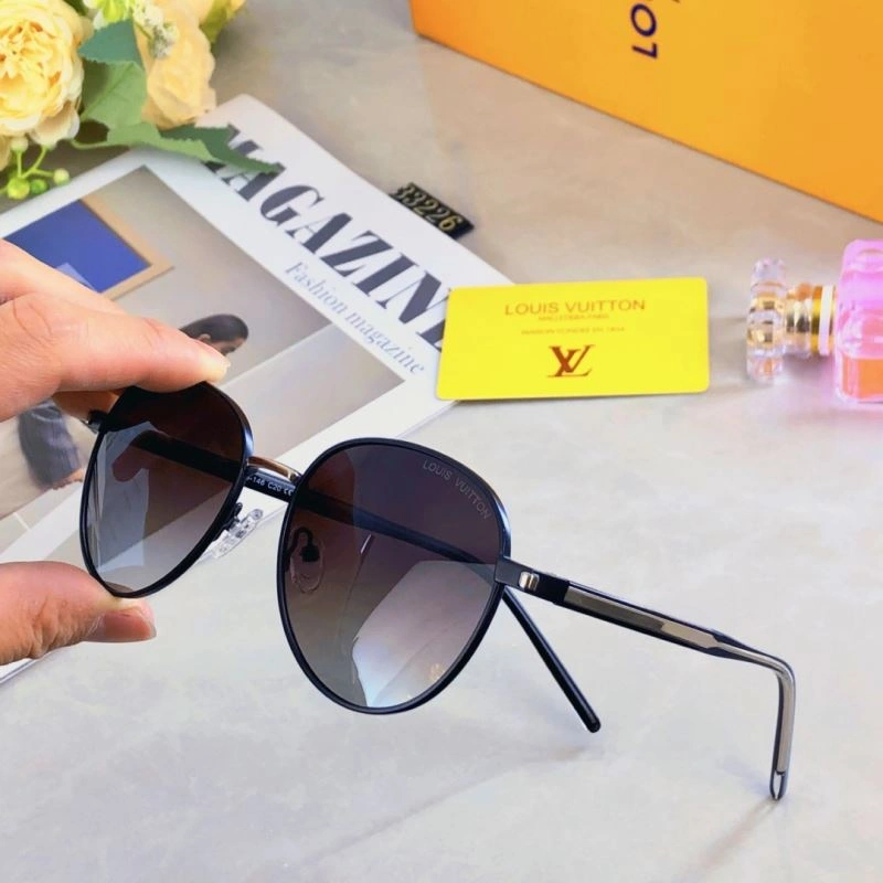 Louis Vuitton Sunglasses EyeCatching 281056