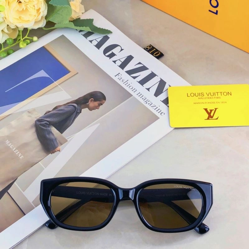 EyeCatching Louis Vuitton Sunglasses 281080