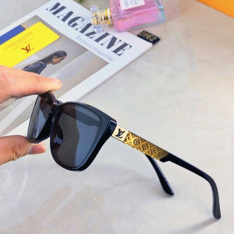 Louis Vuitton Sunglasses Timeless 281058
