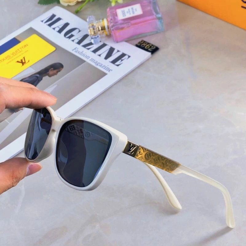Louis Vuitton Sunglasses Timeless 281058