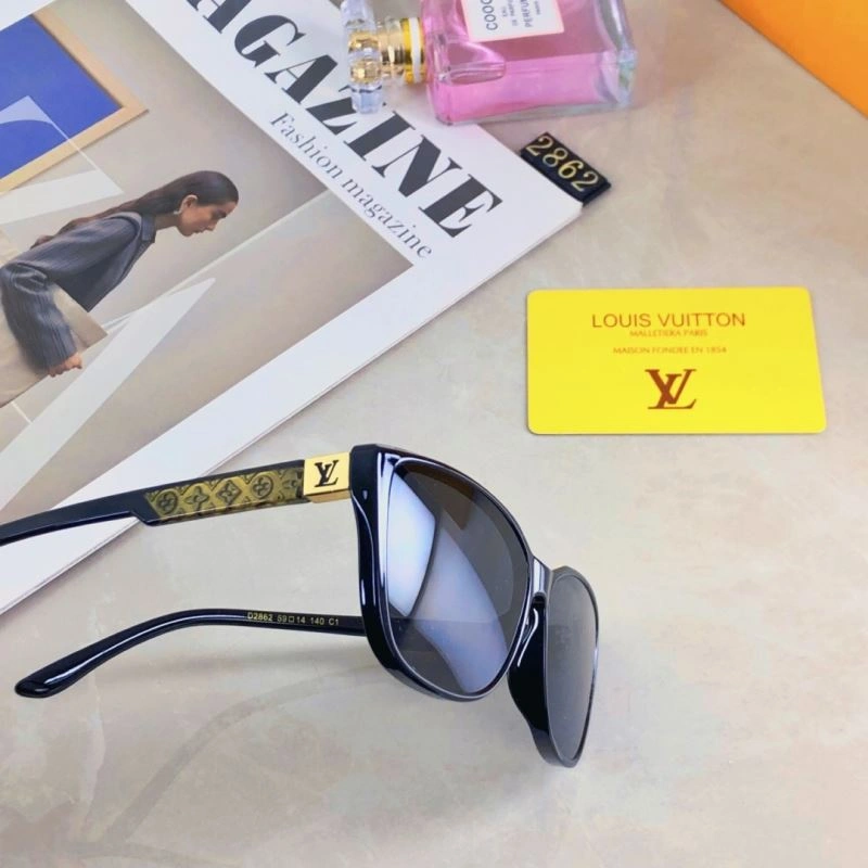 Louis Vuitton Sunglasses Timeless 281058