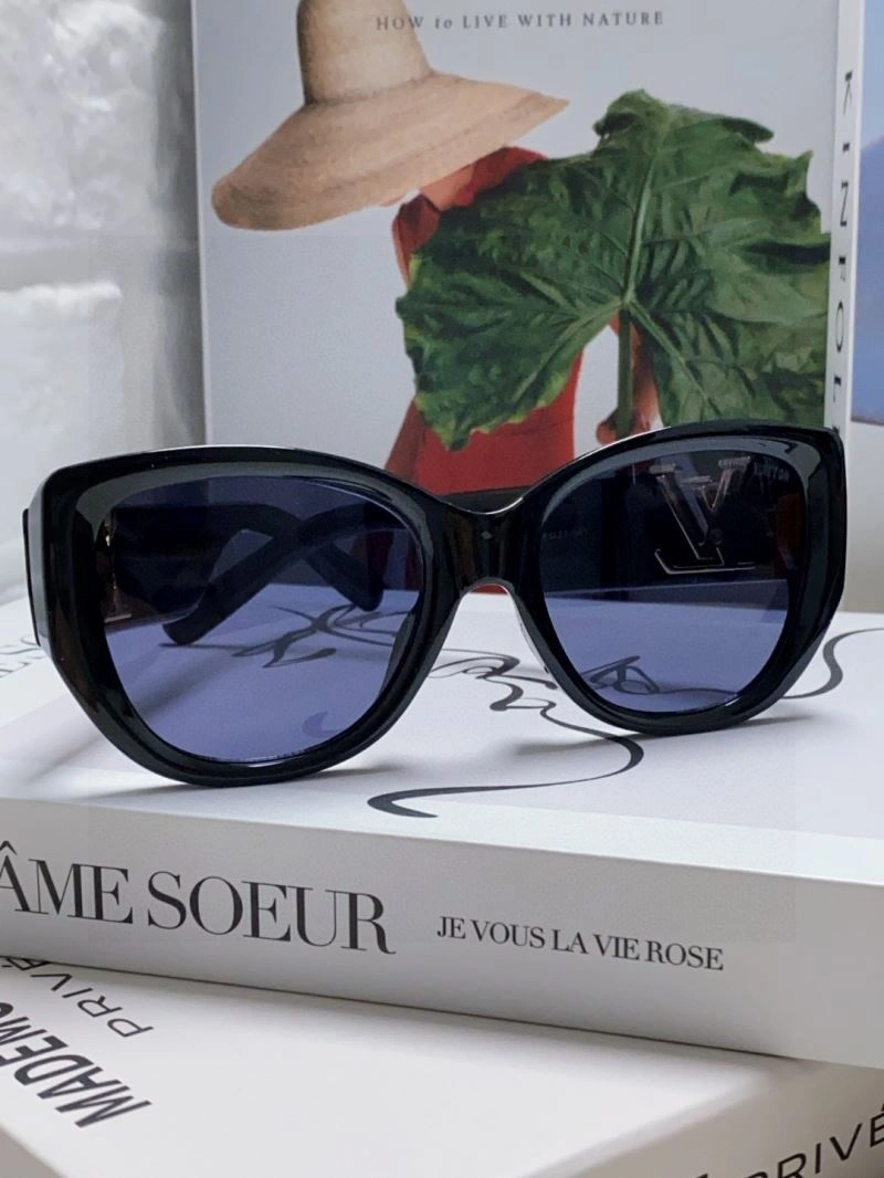 Louis Vuitton Sunglasses TechFriendly 281050