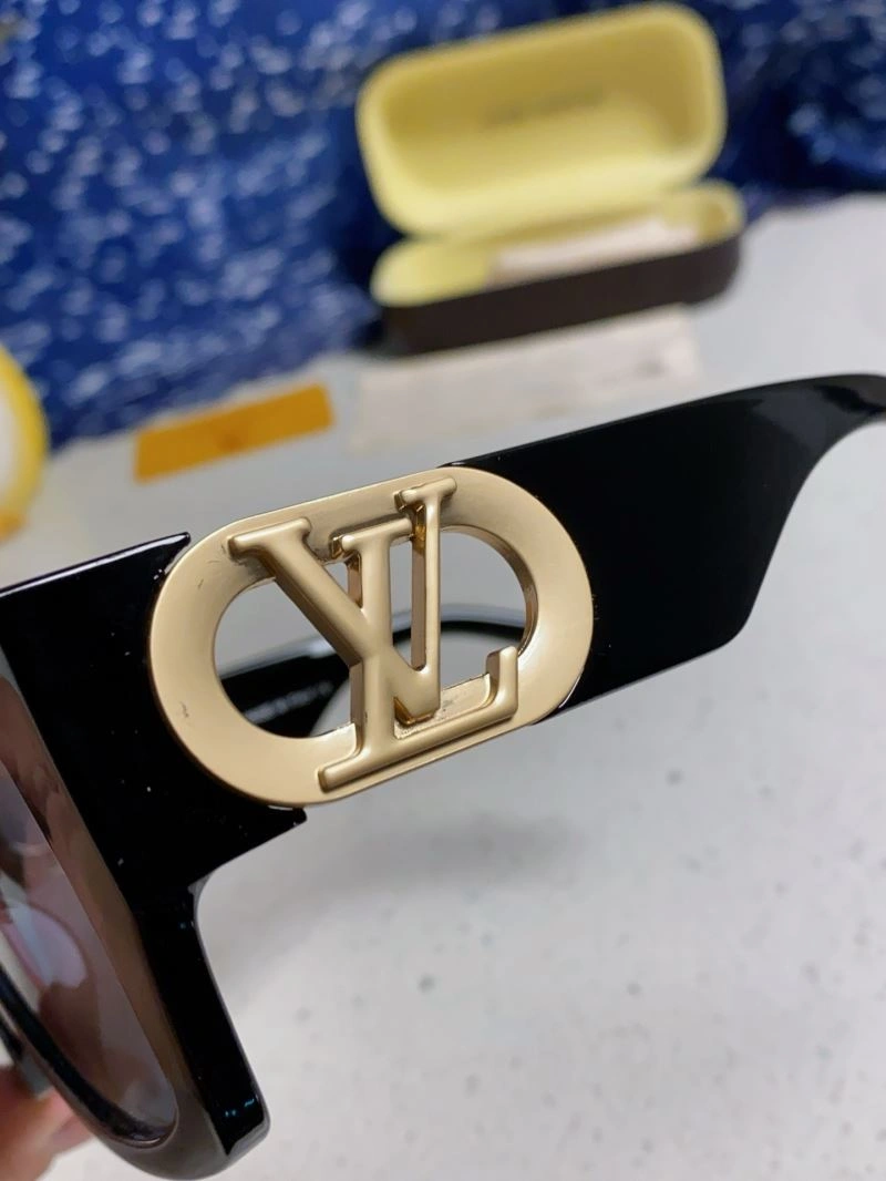 RelaxedFit Louis Vuitton Sunglasses 281048