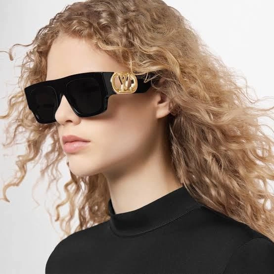 RelaxedFit Louis Vuitton Sunglasses 281048