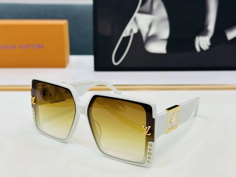 UrbanChic Louis Vuitton Sunglasses 281045