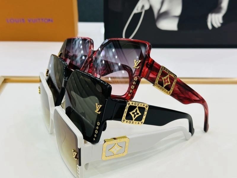 UrbanChic Louis Vuitton Sunglasses 281045
