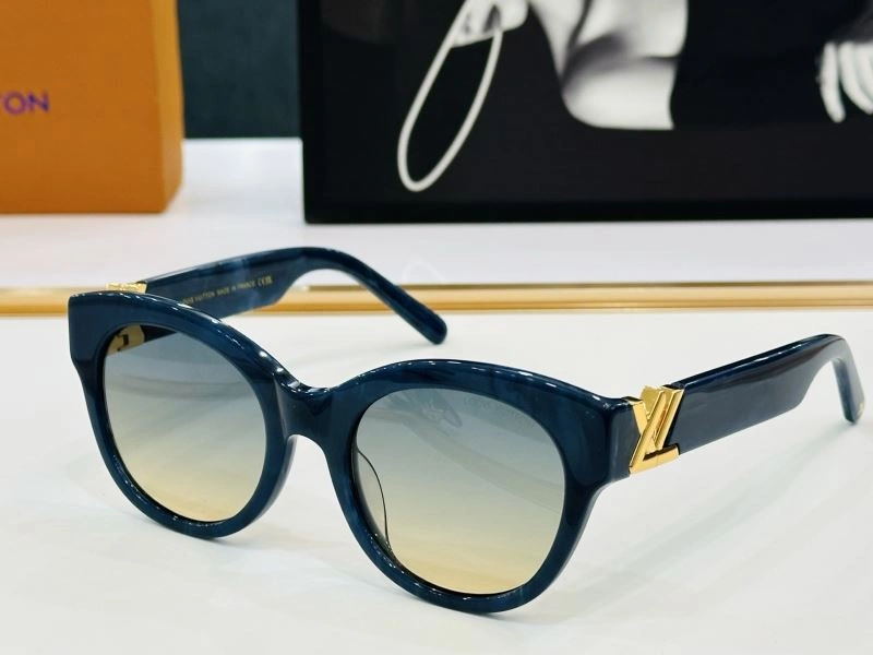 Versatile Louis Vuitton Sunglasses 281030