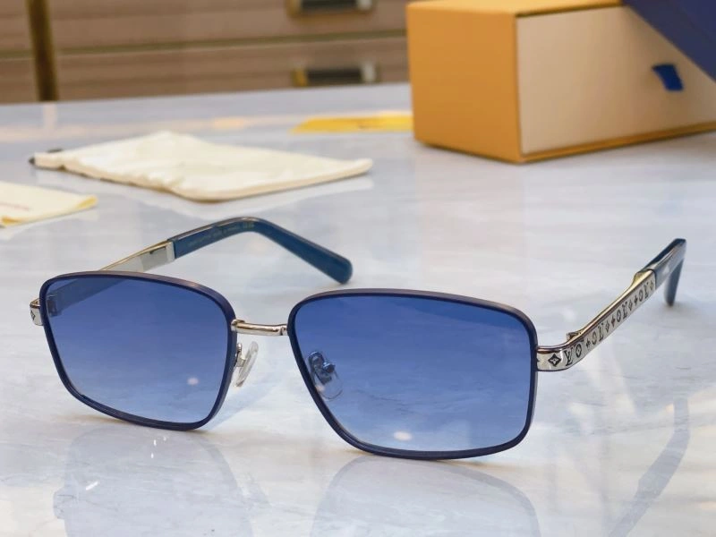 Functional Louis Vuitton Sunglasses 281040