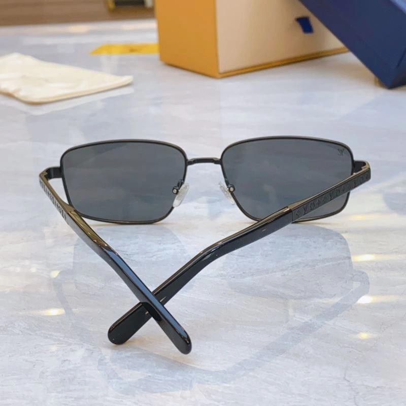 Functional Louis Vuitton Sunglasses 281040