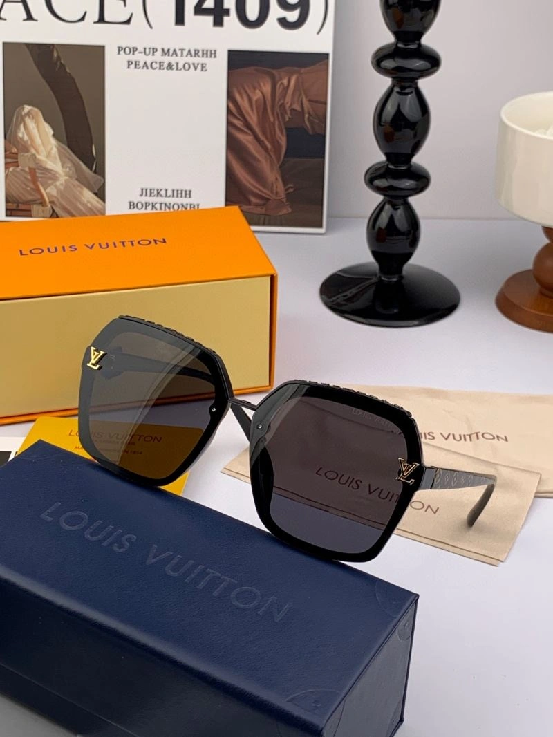 Louis Vuitton Sunglasses EyeCatching 281027