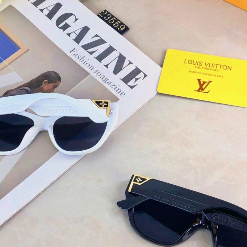 FreshLook Louis Vuitton Sunglasses 281044