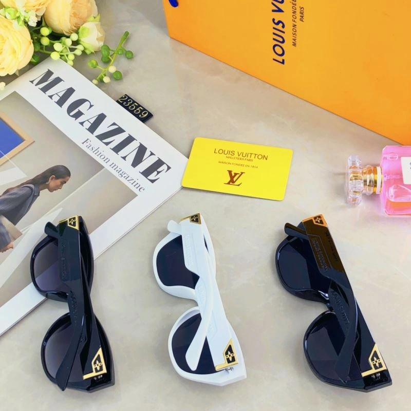 FreshLook Louis Vuitton Sunglasses 281044