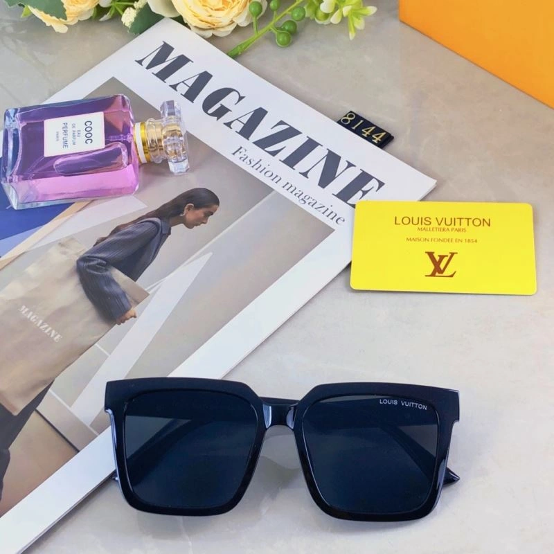 Louis Vuitton Sunglasses MultiPurpose 281029