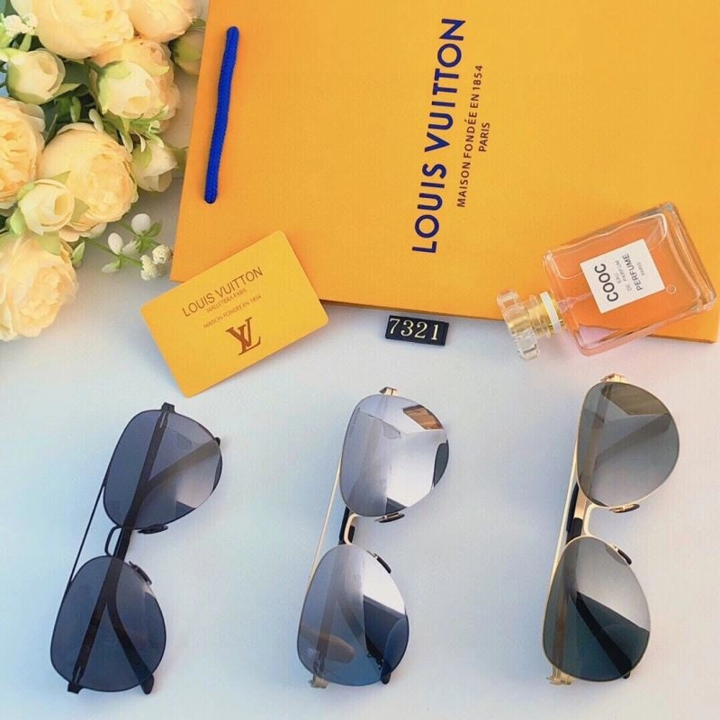 Louis Vuitton Sunglasses Stretchable 281039