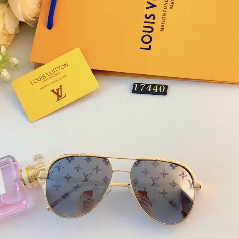 Louis Vuitton Sunglasses Minimalist 281036