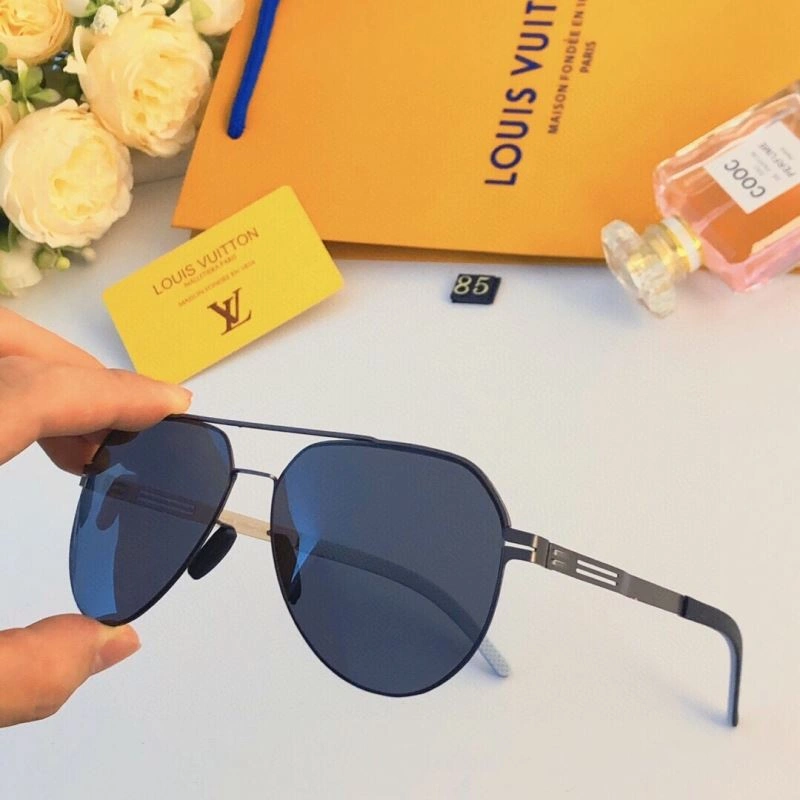 Louis Vuitton Sunglasses Attractive 281016