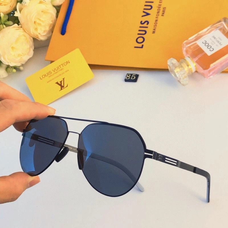 Louis Vuitton Sunglasses Attractive 281016