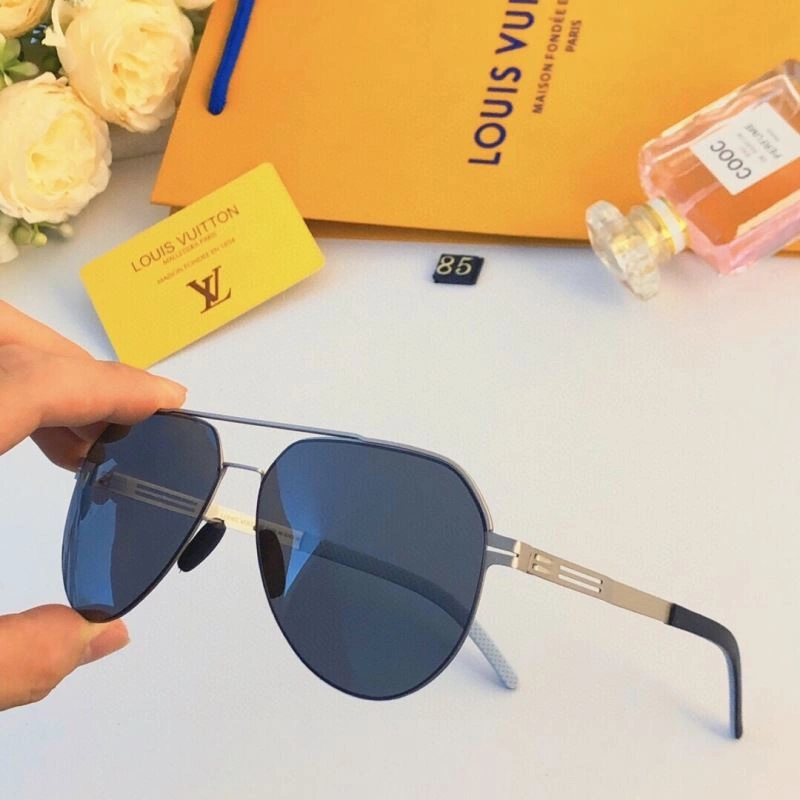 Louis Vuitton Sunglasses Attractive 281016