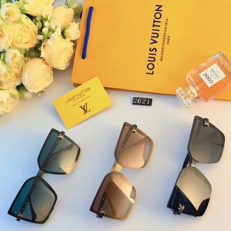 Louis Vuitton Sunglasses Premium 281021