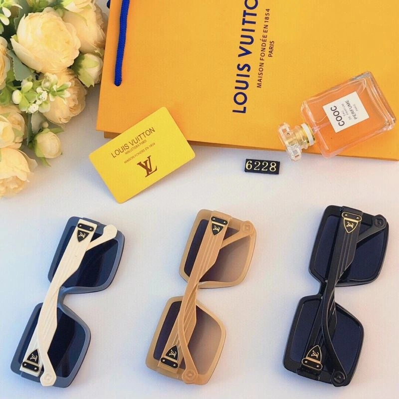 Louis Vuitton Sunglasses OdorResistant 281020