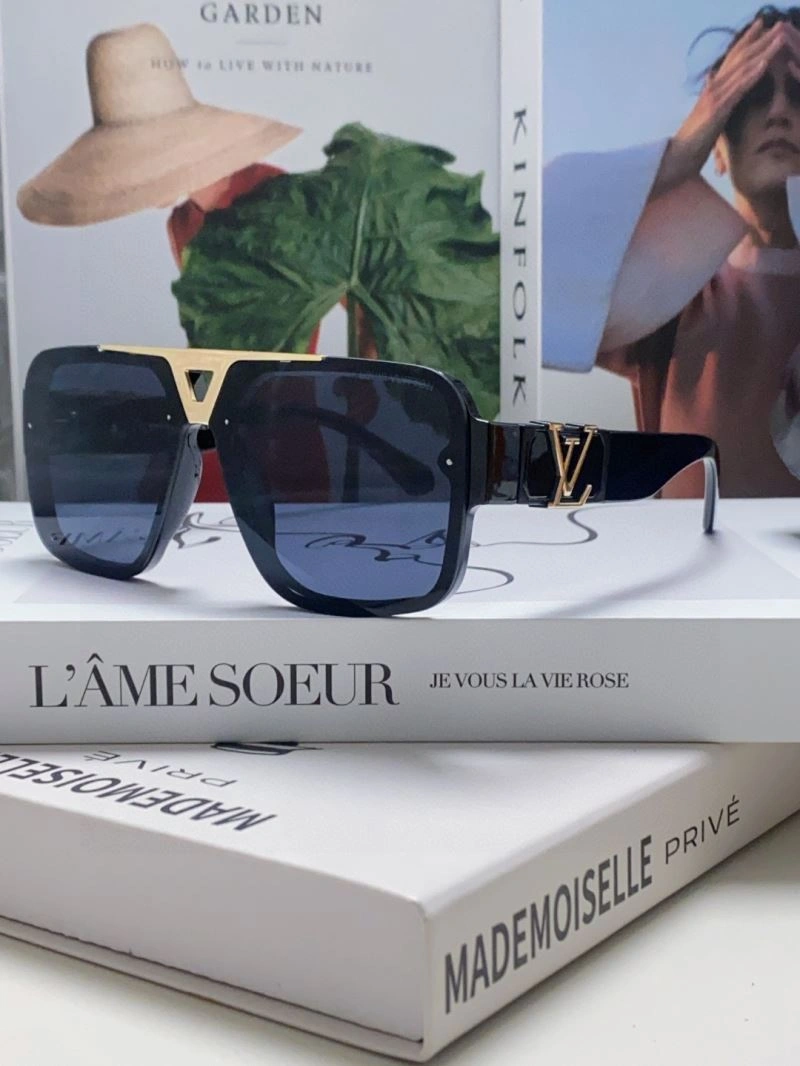 Affordable Louis Vuitton Sunglasses 281011