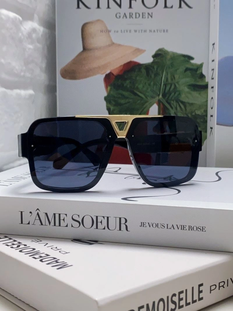 Affordable Louis Vuitton Sunglasses 281011