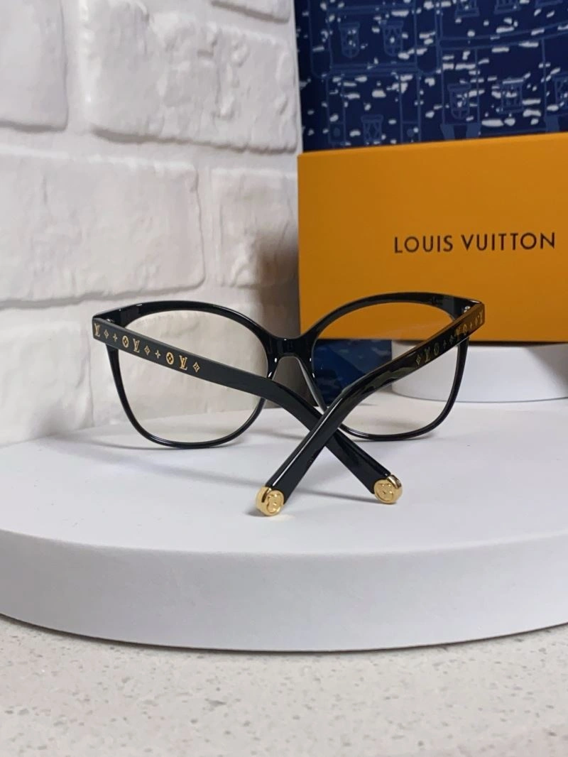 Louis Vuitton Sunglasses Durable 281010