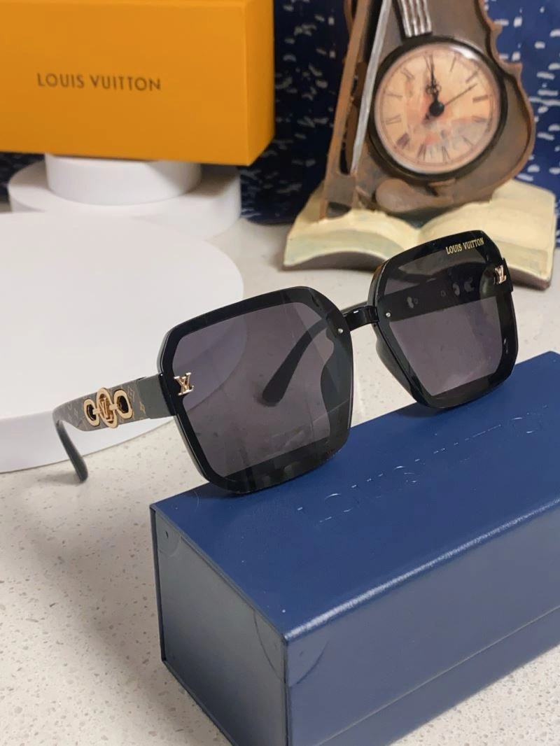 Louis Vuitton Sunglasses Affordable 281009