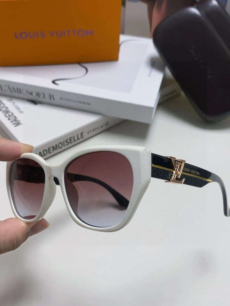 Louis Vuitton Sunglasses TechFriendly 280982