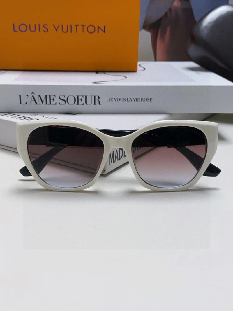 Louis Vuitton Sunglasses TechFriendly 280982